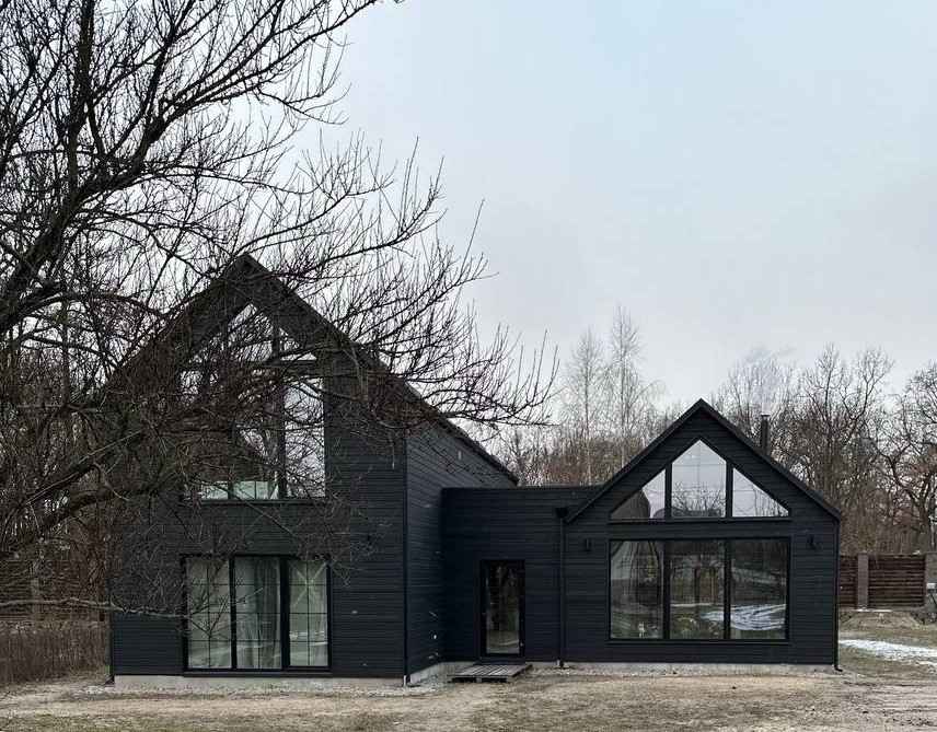 VÝSTAVBA RODINNÝCH DOMOV 573