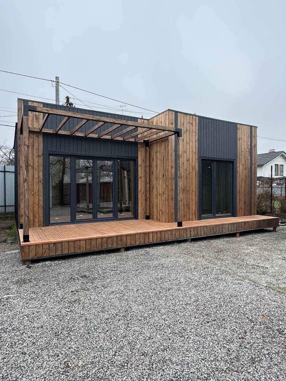 FLAT HOUSE (2.7 m) 801